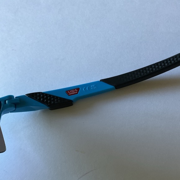 OAKLEY ENCODER SQUARED PRIZM SAPPHIRE LENSES, SKY BLUE FRAME NWOT - Picture 11 of 16